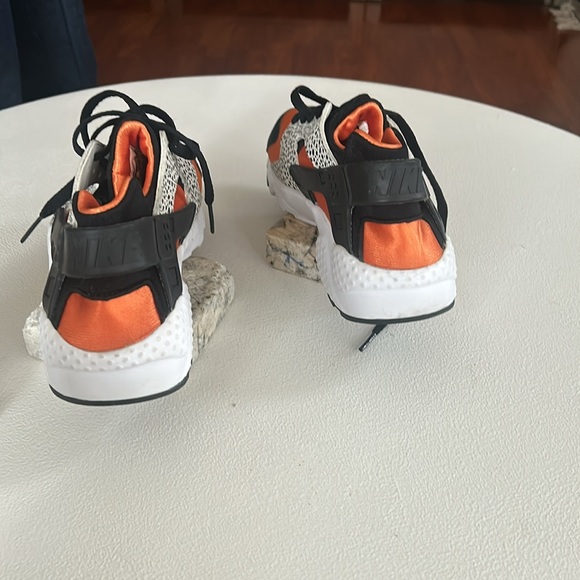 Nike Air Huarache Run Safari (GS) - Picture 4 of 7